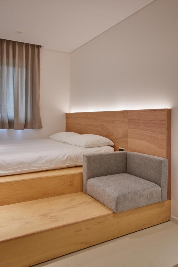 Mangrove Sinseol Hotel Seul Exterior foto